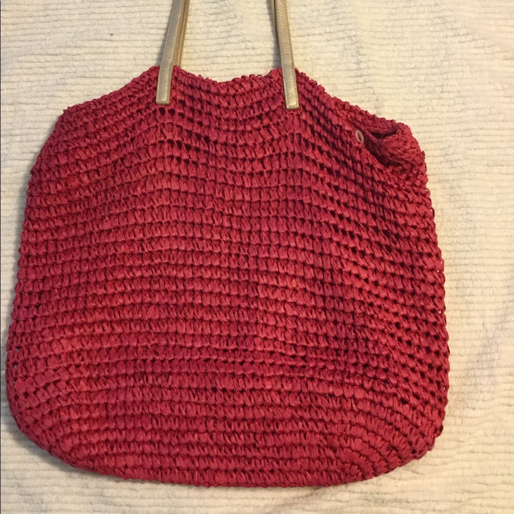 Woven Large Pink, straw bag, tote, gold handles - Picture 3 of 7